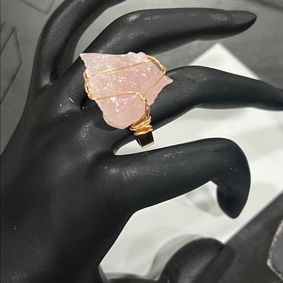 Rose Quartz Hand Wrapped Copper Wire Ring - Picture 5 of 7